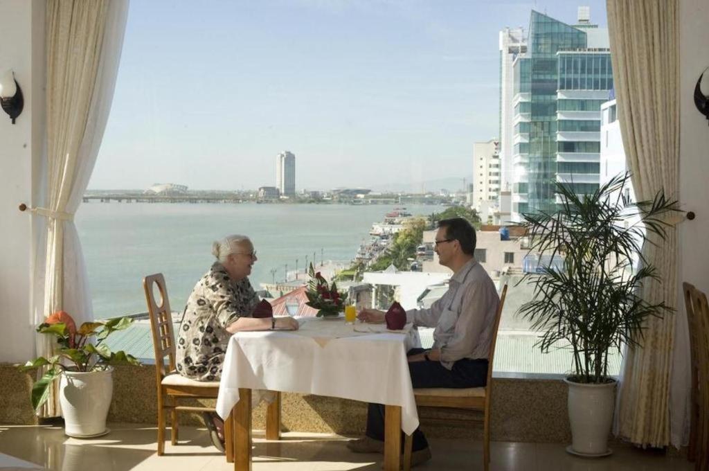 Bamboo Hotel 3*